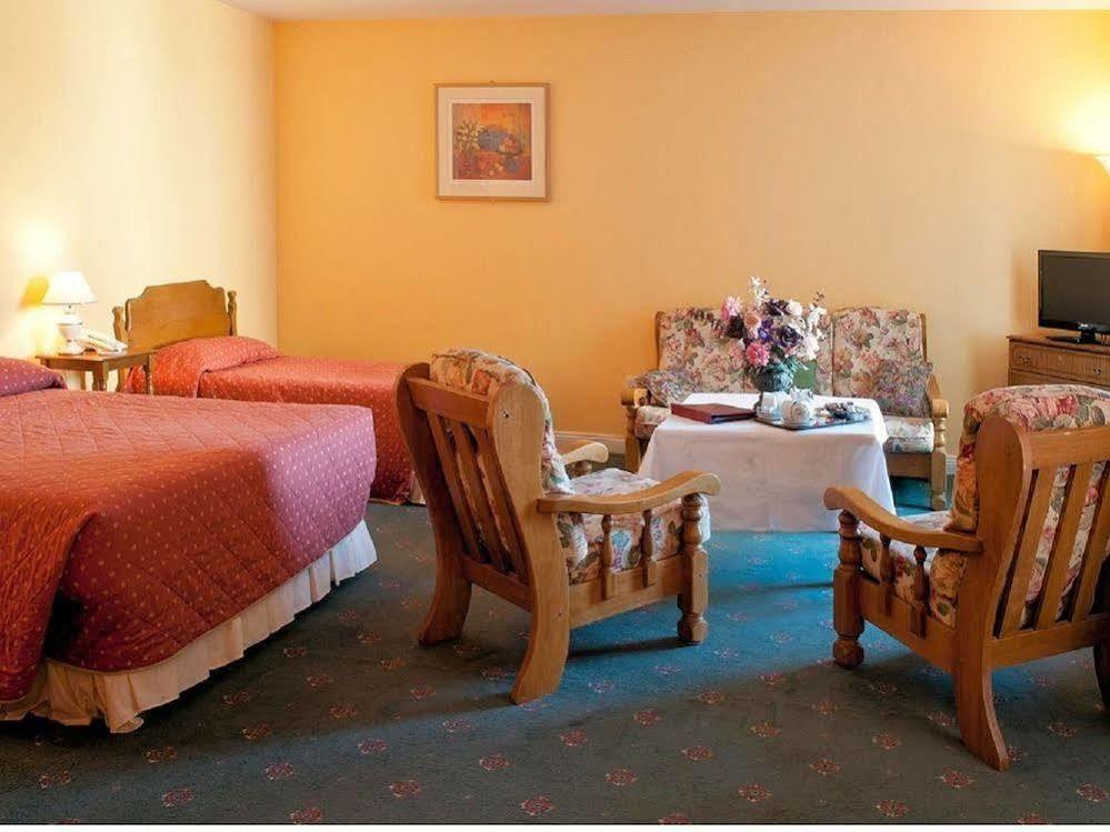 O Donovans Hotel كلوناكِلتي المظهر الخارجي الصورة